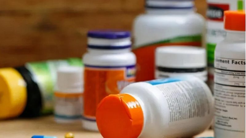 膠原蛋白保健品粉和膠囊區(qū)別